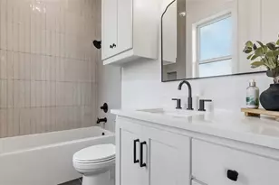 5623 Mill Water Ct, Bryan, TX 77808 - Photo 19