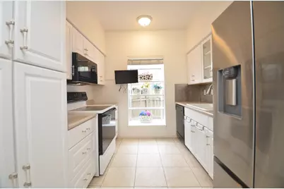 9809 Richmond Avenue #G1, Houston, TX 77042 - Photo 17