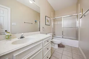 4413 Darsey St, Bellaire, TX 77401 - Photo 17