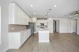 225 Orchard Laurel Dr, Alvin, TX 77511 - Photo 11