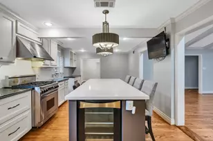 12307 Rip Van Winkle Dr, Houston, TX 77024 - Photo 11