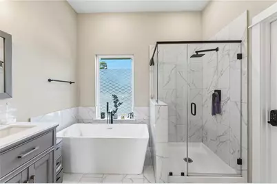 405 Stoneworks Garden Lane Lane, Houston, TX 77076 - Photo 11