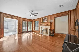 12323 Misty Laurel Dr, Houston, TX 77014 - Photo 19