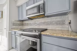 12323 Misty Laurel Dr, Houston, TX 77014 - Photo 13