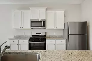 360 Kingston Wy, Waller, TX 77484 - Photo 9