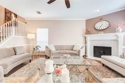 15415 Longhorn Cavern Drive, Sugar Land, TX 77498 - Photo 11