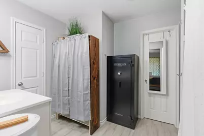 1915 8th Street, Hempstead, TX 77445 - Photo 13