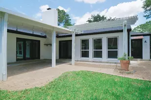 12203 Meadow Lake Dr, Houston, TX 77077 - Photo 5