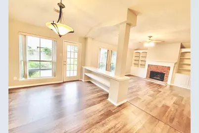 4318 Laurel Creek Court, Missouri City, TX 77459 - Photo 5