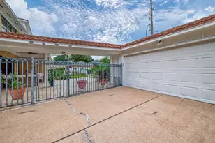 1755 Carriage Way, Sugar Land, TX 77478 - Photo 21