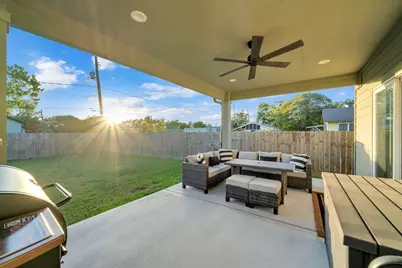 212 S Lobit Street, La Porte, TX 77571 - Photo 39