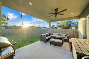 212 S Lobit St, La Porte, TX 77571 - Photo 39