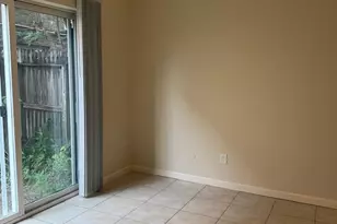 6402 Del Monte Dr, Houston, TX 77057 - Photo 5