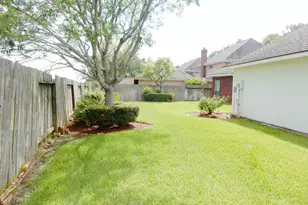 16611 Colony Terrace Dr, Sugar Land, TX 77479 - Photo 23