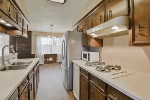 13915 Roundstone Ln, Houston, TX 77015 - Photo 15