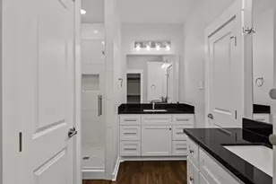 117 Sun City Ln, Conroe, TX 77304 - Photo 17
