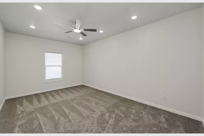 117 Sun City Lane, Conroe, TX 77304 - Photo 25