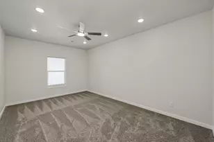117 Sun City Ln, Conroe, TX 77304 - Photo 25