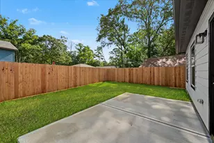 117 Sun City Ln, Conroe, TX 77304 - Photo 35