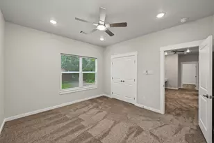 117 Sun City Ln, Conroe, TX 77304 - Photo 29