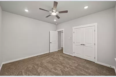 117 Sun City Lane, Conroe, TX 77304 - Photo 33