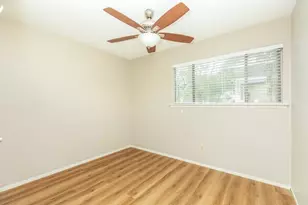 7128 N Holiday Dr, Galveston, TX 77550 - Photo 21