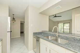 7128 N Holiday Dr, Galveston, TX 77550 - Photo 19