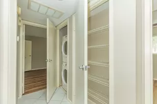 7128 N Holiday Dr, Galveston, TX 77550 - Photo 23