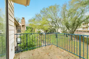 7128 N Holiday Dr, Galveston, TX 77550 - Photo 5