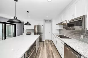 11903 Waldemar Dr, Houston, TX 77077 - Photo 9