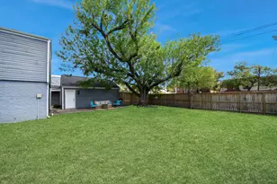 11903 Waldemar Dr, Houston, TX 77077 - Photo 23