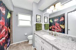 11903 Waldemar Dr, Houston, TX 77077 - Photo 19