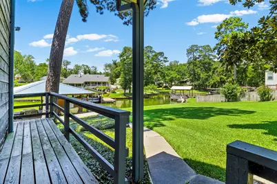 305 Lakeshore Dr, Onalaska, TX 77360 - Photo 29