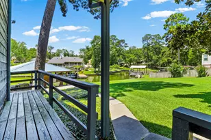 305 Lakeshore Dr, Onalaska, TX 77360 - Photo 29