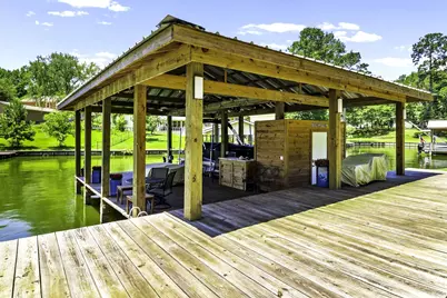 305 Lakeshore Dr, Onalaska, TX 77360 - Photo 31