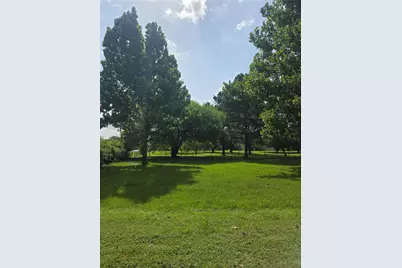 910 Sundown Meadows Street, Crosby, TX 77532 - Photo 3