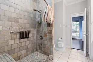 11411 Oak Lake Ridge Ct, Sugar Land, TX 77498 - Photo 25