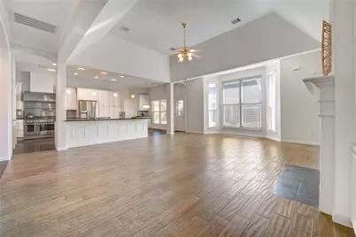 309 Oak Creek Drive, League City, TX 77573 - Photo 11