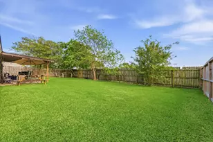 3003 Woodstone Dr, Baytown, TX 77521 - Photo 15