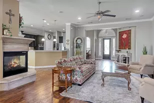 17918 Kathywood Dr, Tomball, TX 77377 - Photo 11