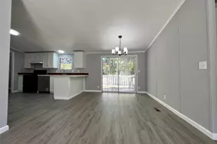 16385 Red Tail Hawk Ct, Conroe, TX 77302 - Photo 7