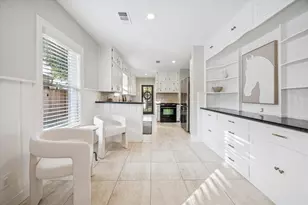 1402 Vassar St, Houston, TX 77006 - Photo 13