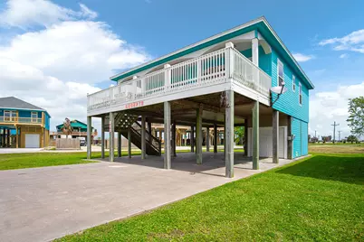 988 Gulf Road, Crystal Beach, TX 77650 - Photo 31