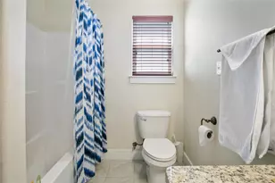 988 Gulf Rd, Crystal Beach, TX 77650 - Photo 17