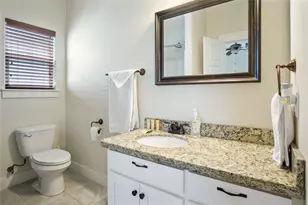 988 Gulf Rd, Crystal Beach, TX 77650 - Photo 15