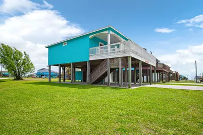 988 Gulf Road, Crystal Beach, TX 77650 - Photo 31