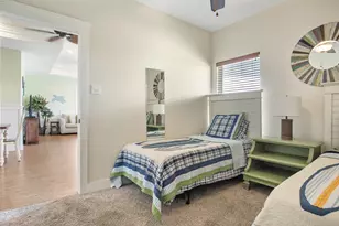 988 Gulf Rd, Crystal Beach, TX 77650 - Photo 23