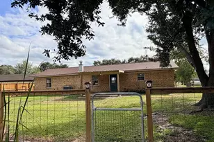 214 North Lake, Winnie, TX 77665 - Photo 37