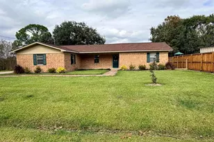 214 North Lake, Winnie, TX 77665 - Photo 43