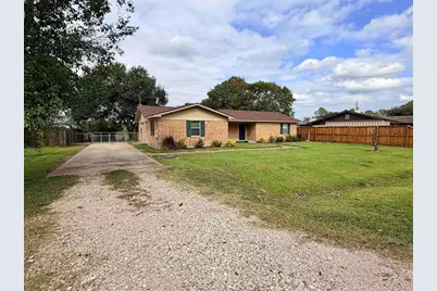 214 North Lake, Winnie, TX 77665 - Photo 45